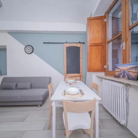 Melody's House Turin